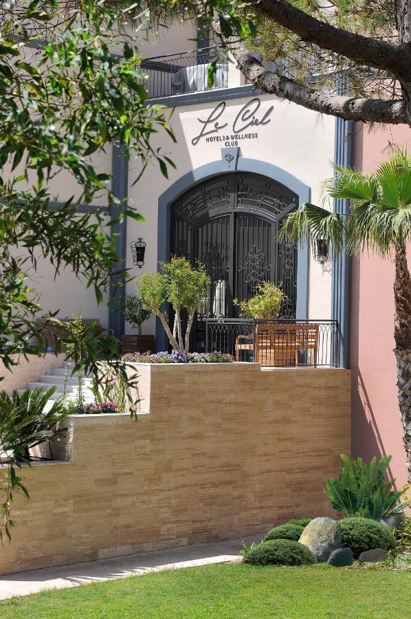 Le Ciel Hotels & Wellness Club Çeşme エクステリア 写真