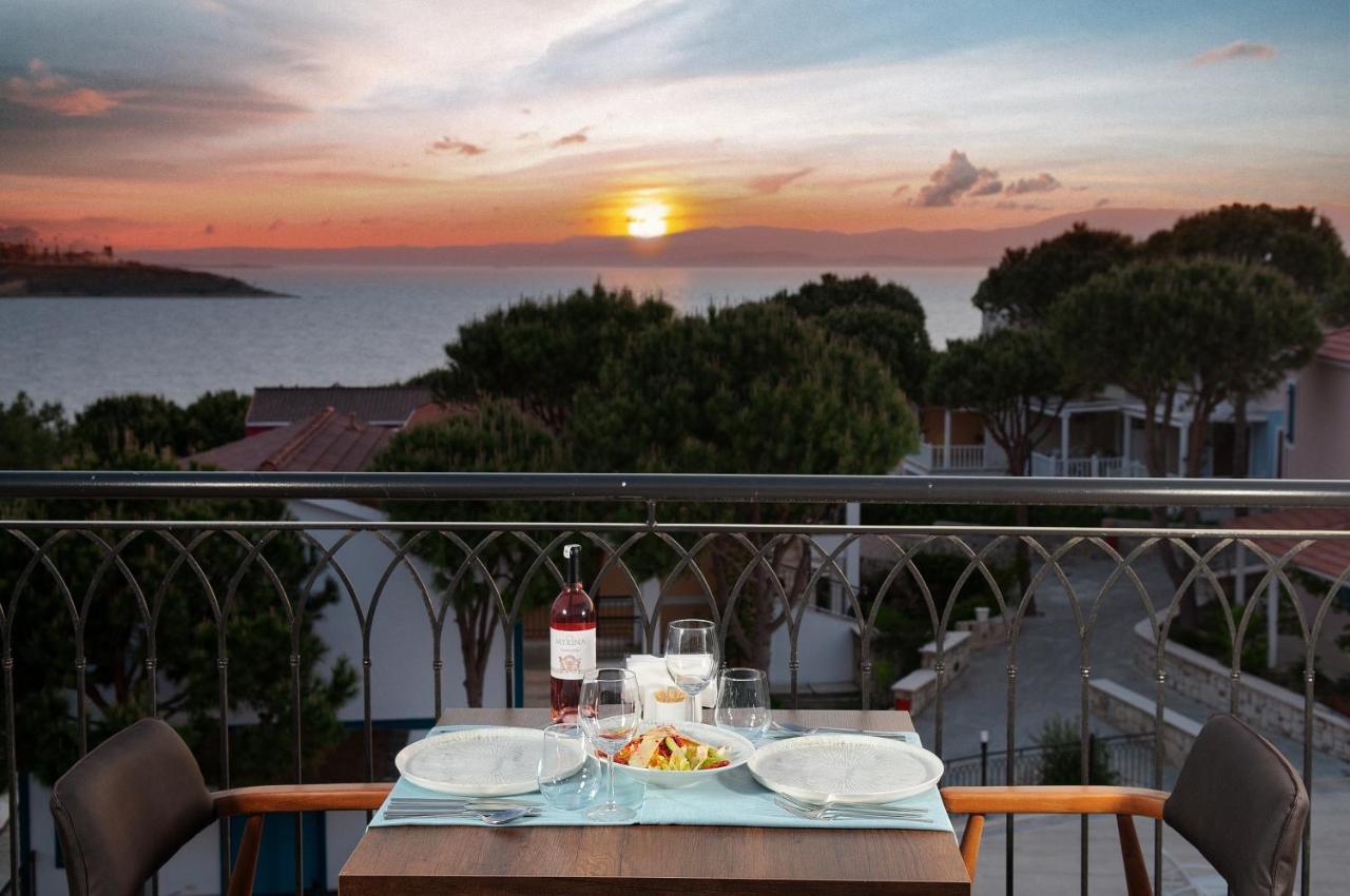 Le Ciel Hotels & Wellness Club Çeşme エクステリア 写真